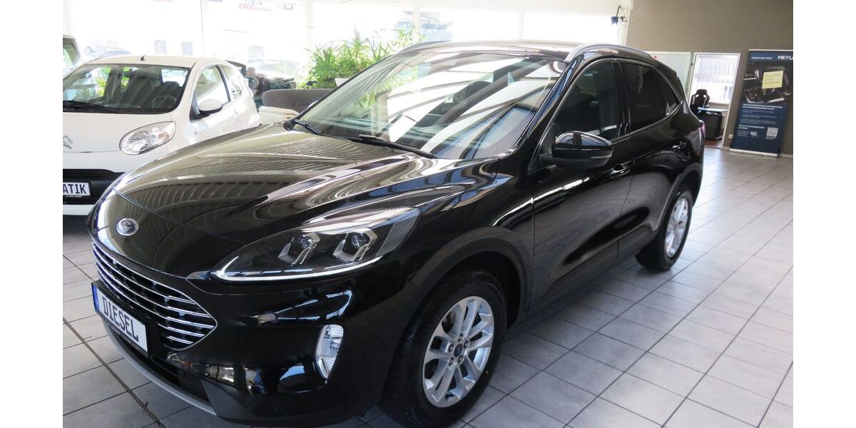 Ford Kuga 59.997 km 21.750 &euro; Dessau-Roßlau 06847