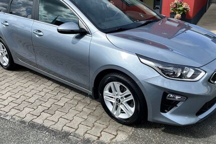 Kia ceed Sportswagon 68.316 km 16.880 &euro; Poppenricht 92284