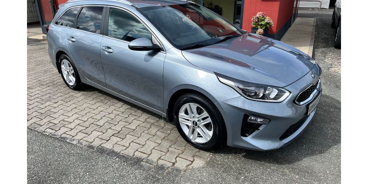 Kia ceed Sportswagon 68.316 km 16.880 &euro; Poppenricht 92284