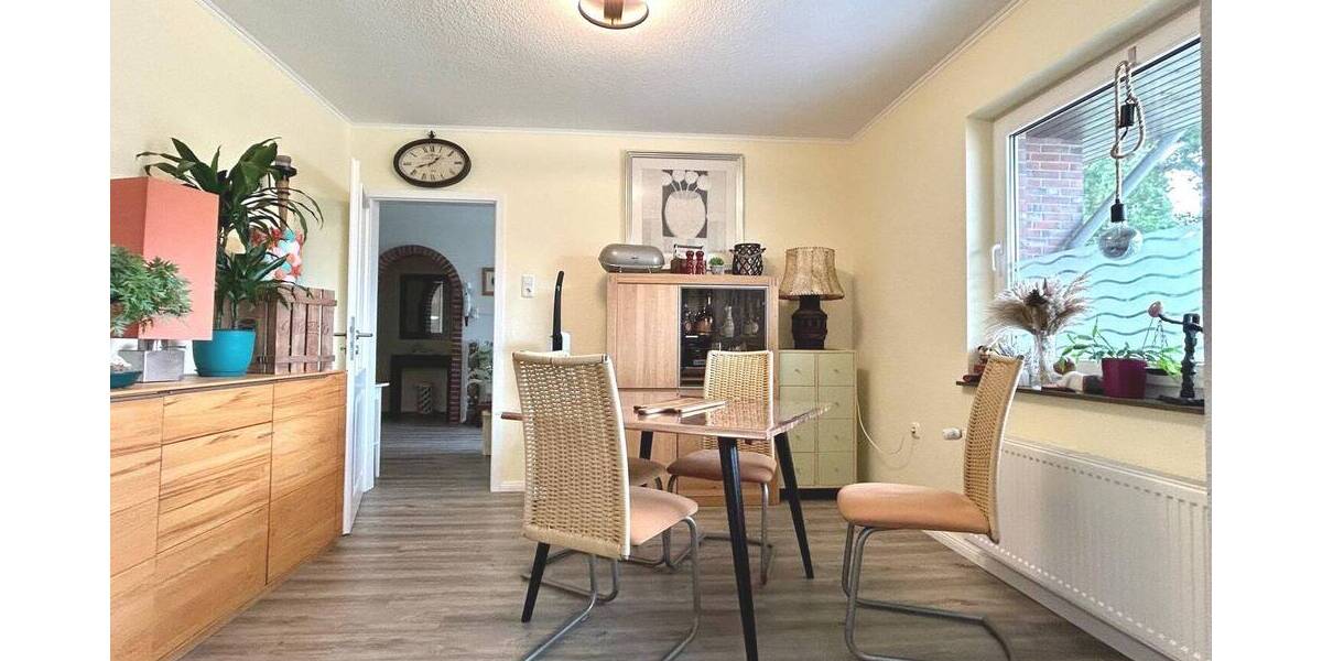 Einfamilienhaus Jever Rahrdum - 8 Zimmer, 201 m&sup2;, 495.000&euro; | Angebot:25984446