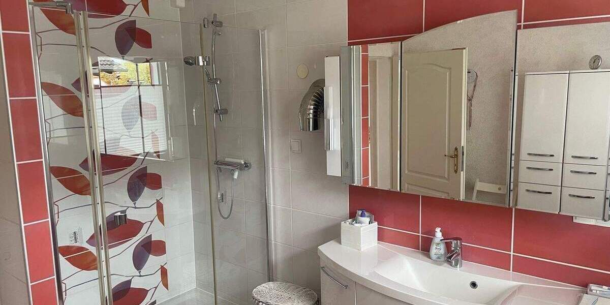 Einfamilienhaus Vellmar Vellmar-West - 8 Zimmer, 220 m&sup2;, 469.000&euro; | Angebot:25600932