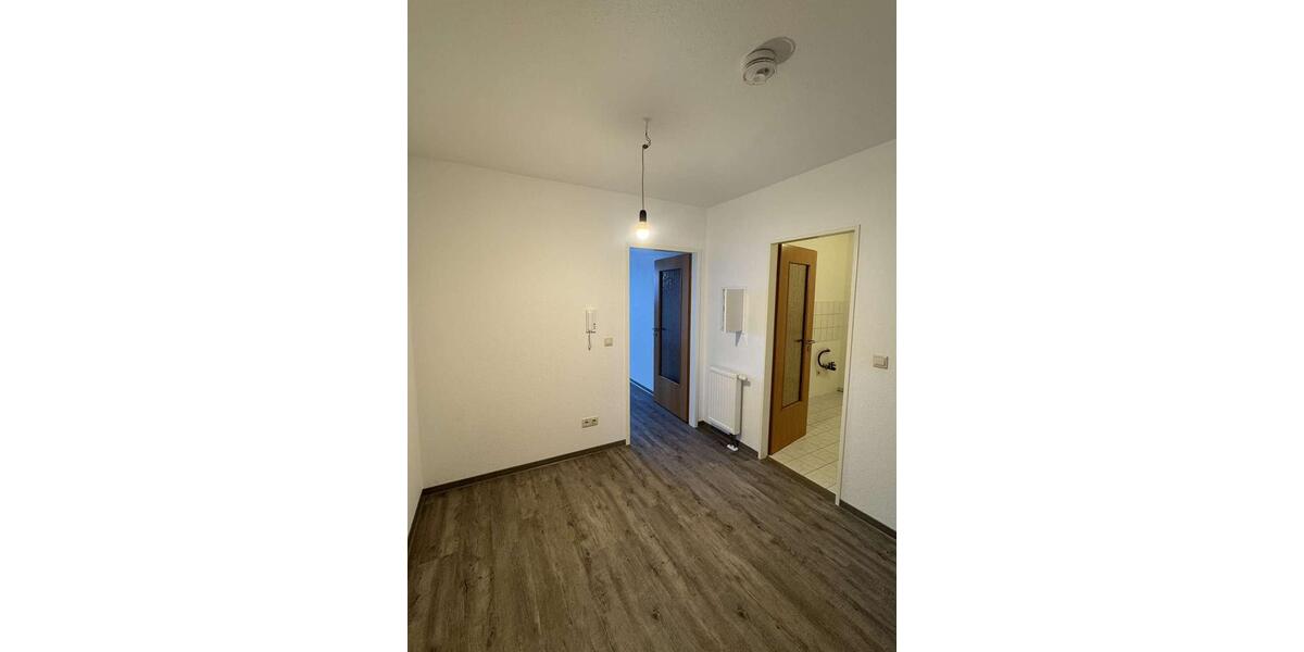 Dachgeschoßwohnung Pulsnitz - 1 Zimmer, 48 m&sup2;, 360&euro; | Angebot:25232377