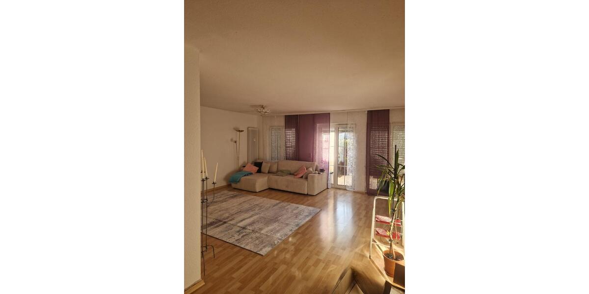 Erdgeschoßwohnung Trossingen - 3 Zimmer, 85 m&sup2;, 250.000&euro; | Angebot:26785738