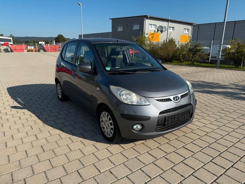 i10