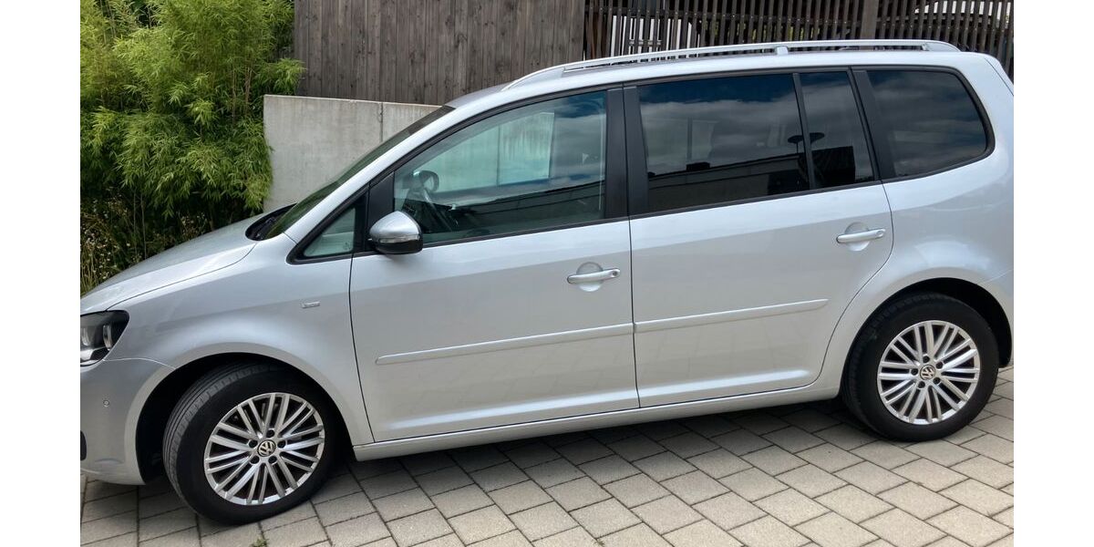 VW Touran 113.800 km 12.400 &euro; Eurasburg 82547