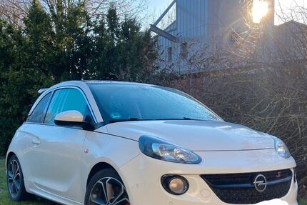 Opel Adam 60.000 km 13.500 &euro; Lippstadt 59555