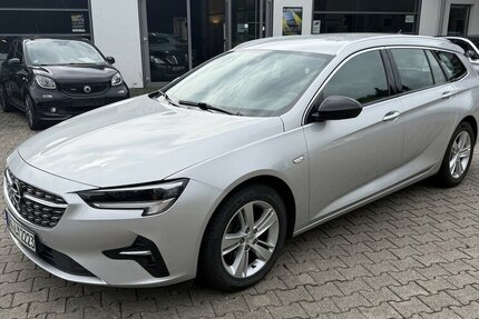 Opel Insignia Sports Tourer Elegance2.0 *Navi,LED* 63.000 km 17.650 &euro; Schorndorf 73614