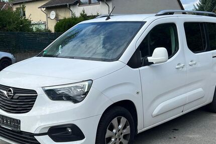 Opel Combo Life 124.263 km 9.990 &euro; Braunschweig 38122