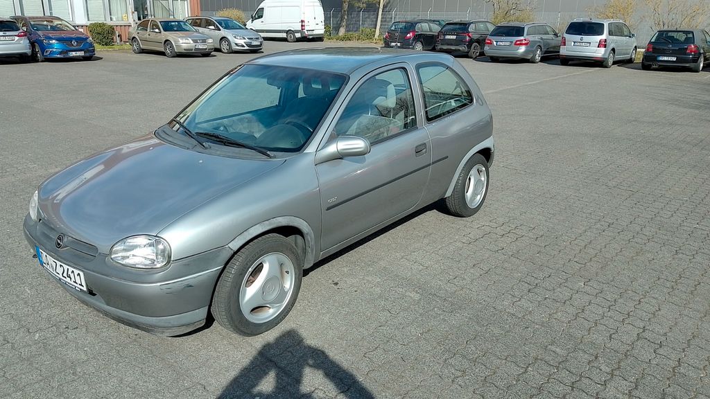 Opel Corsa 76.666 km 2.990 &euro; Pfungstadt 64319