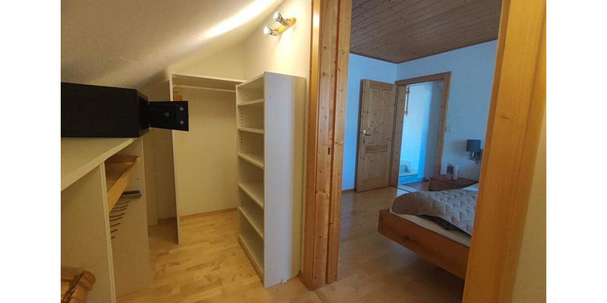 Etagenwohnung Freilassing - 8 Zimmer, 176 m&sup2;, 1.429.000&euro; | Angebot:26990022