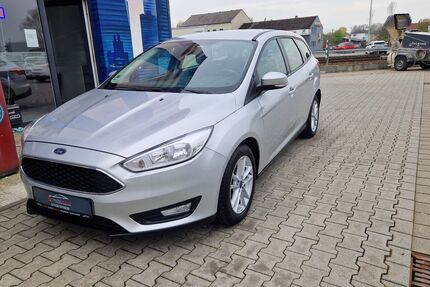 Ford Focus 99.999 km 8.999 &euro; Paderborn 33104