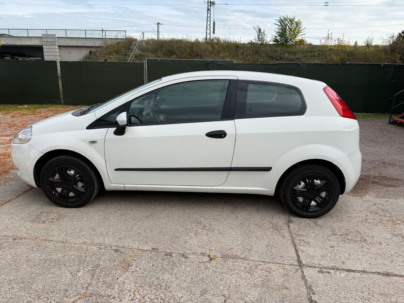 Fiat Grande Punto 101.258 km 2.995 € Erfurt 99084