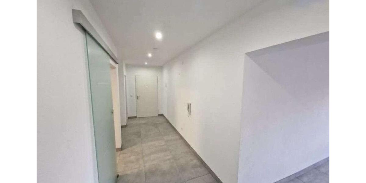Etagenwohnung Rohrdorf - 2 Zimmer, 72 m&sup2;, 200.000&euro; | Angebot:27020425