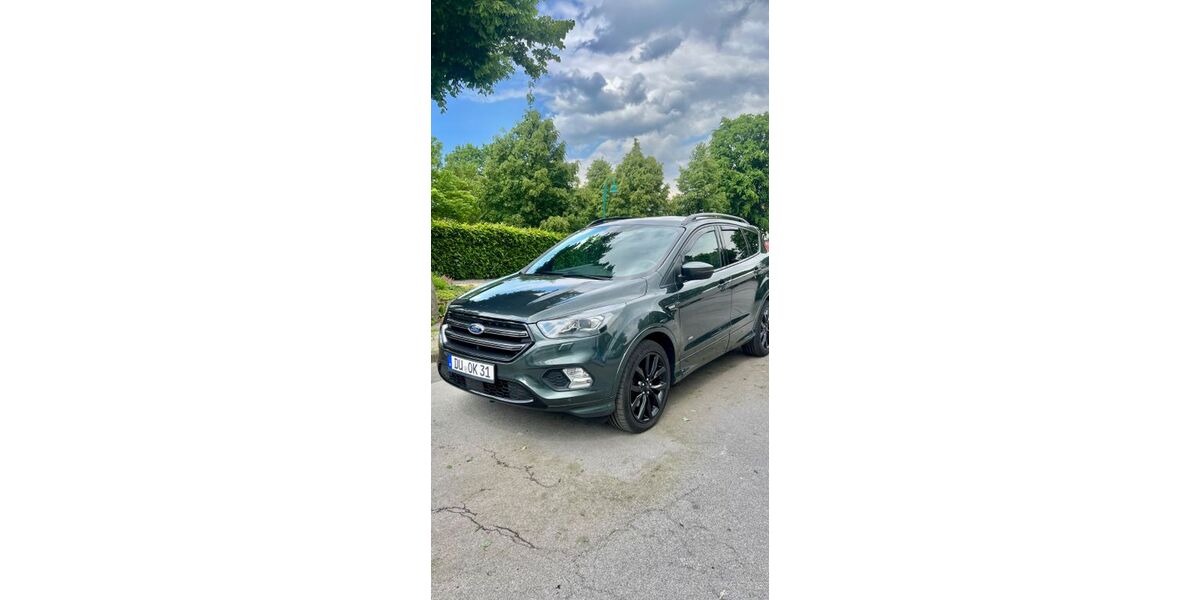 Ford Kuga 115.000 km 16.500 &euro; Duisburg 47228