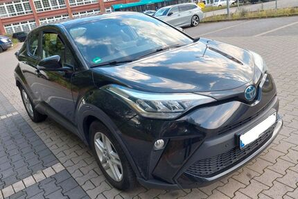 Toyota C-HR 37.400 km 22.390 € Frankfurt am Main 60489