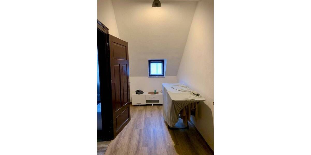 Reihenendhaus Mylau Mylau - 6 Zimmer, 222 m&sup2;, 99.000&euro; | Angebot:26378022