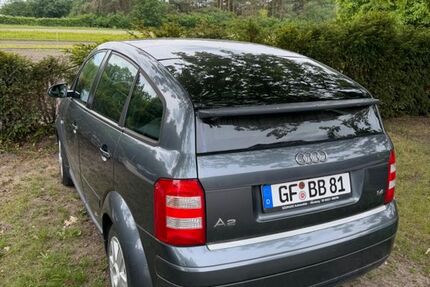 Audi A2 176.000 km 2.500 &euro; Vollbüttel 38551