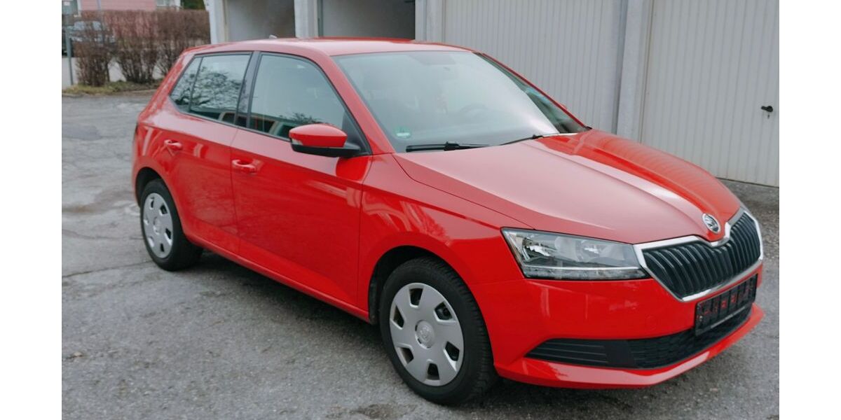 Skoda Fabia 32.800 km 10.600 &euro; Neuburg 86633