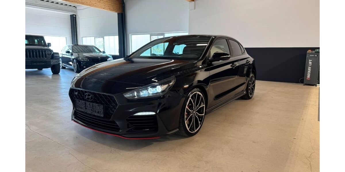 Hyundai i30 112.000 km 17.480 &euro; Donaueschingen 78166