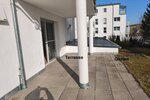 Moderner Grundriss - hochwertig gebaut - KfW-40-Energiesparhaus 4-Zimmer - WFL 114 m² mit Garten u. Terrasse ab sofort zu vermieten. - Erdgeschoßwohnung Kemnath Beste Lage | Angebot:23711103