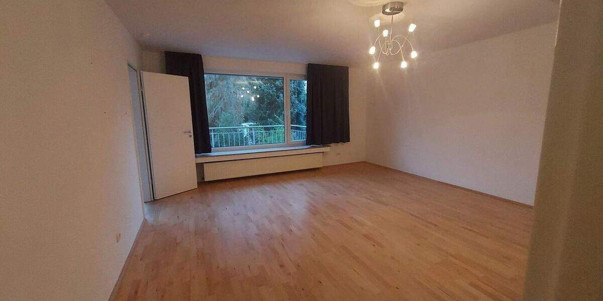 Etagenwohnung Aachen Aachen-Mitte - 3 Zimmer, 94 m&sup2;, 1.034&euro; | Angebot:24228838