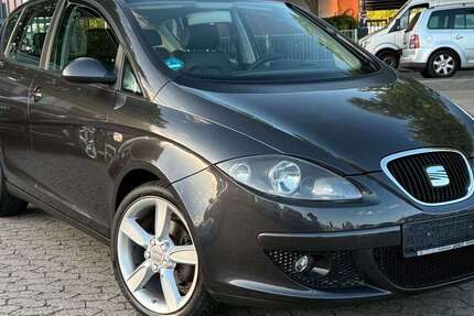 Seat Altea 169.000 km 3.950 &euro; Frankfurt Am Main 65933