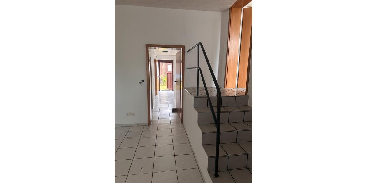 Hochparterre Calberlah - 4.5 Zimmer, 130 m&sup2;, 249.000&euro; | Angebot:25173322