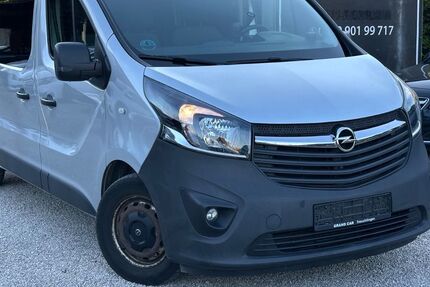 Opel Vivaro 245.000 km 8.900 &euro; Treuchtlingen 91757