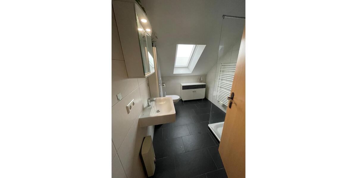 Etagenwohnung Rühen - 3 Zimmer, 68 m&sup2;, 167.000&euro; | Angebot:25361512