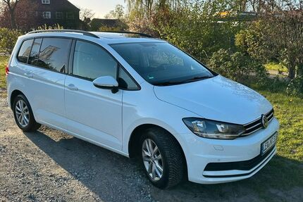 VW Touran 139.800 km 14.500 &euro; Westoverledingen 26810