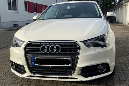 Audi A1 190.000 km 5.400 &euro; Voerde 46562