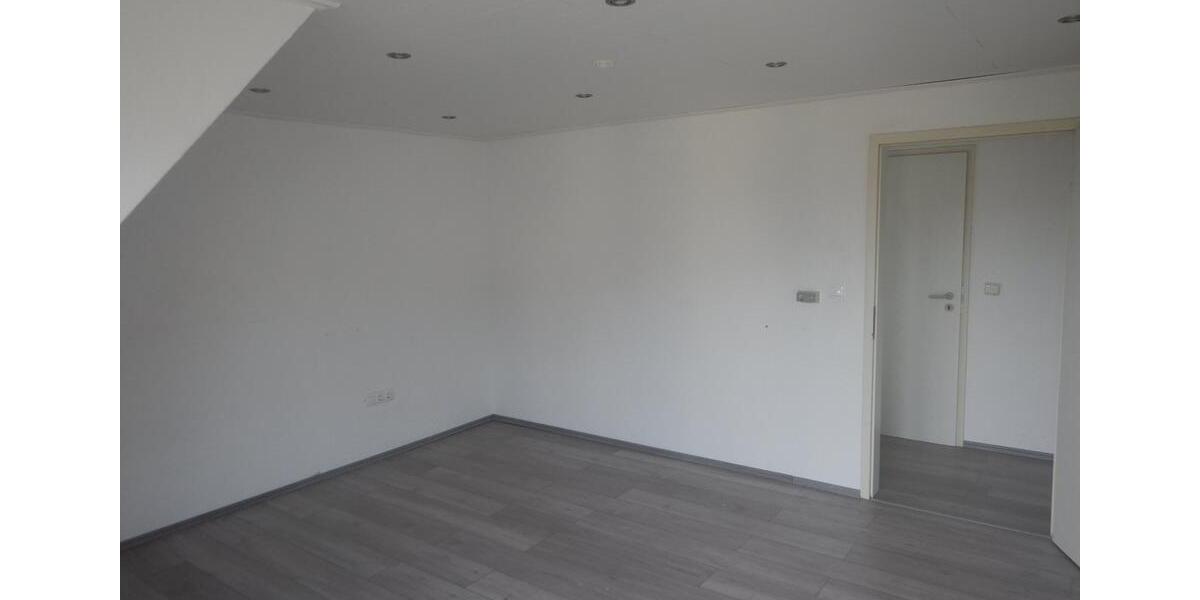 Mehrfamilienhaus, Wohnhaus Rheinbrohl - 6 Zimmer, 176 m&sup2;, 349.000&euro; | Angebot:27040992