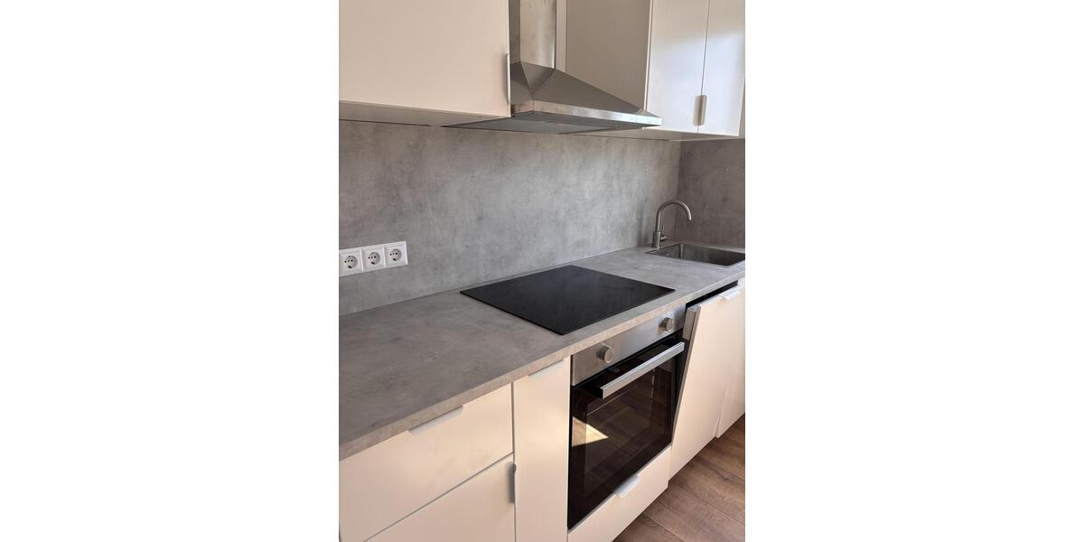 Dachgeschoßwohnung Stadtbergen - 3 Zimmer, 61 m&sup2;, 1.290&euro; | Angebot:25309256