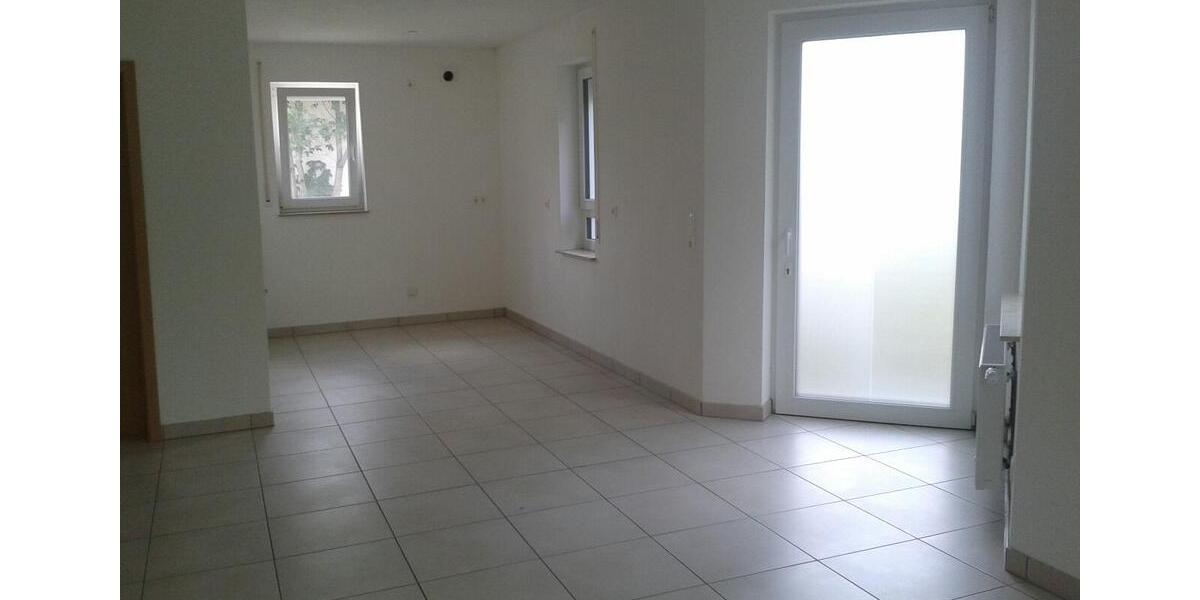 Erdgeschoßwohnung Bad Waldsee - 2 Zimmer, 80 m&sup2;, 650&euro; | Angebot:26069446