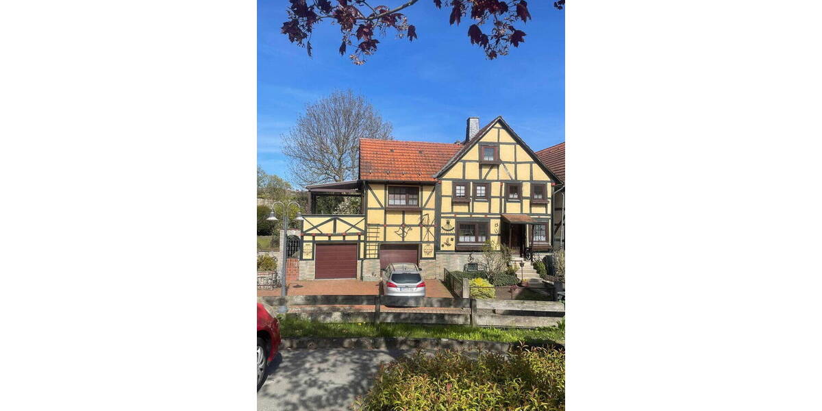 Einfamilienhaus Korbach - 9 Zimmer, 115 m&sup2;, 269.000&euro; | Angebot:26389910