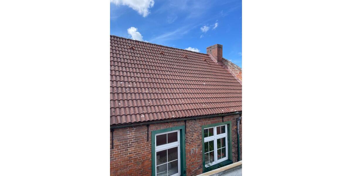 Mehrfamilienhaus, Wohnhaus Hage - 10 Zimmer, 250 m&sup2;, 600&euro; | Angebot:26072903
