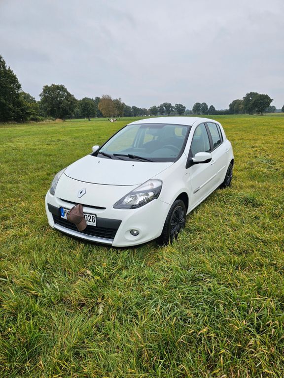 Renault Clio 120.000 km 4.000 € Hingstheide 25563