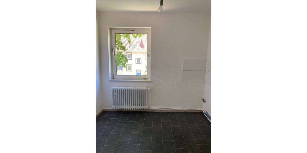Etagenwohnung Salzgitter Lebenstedt - 3 Zimmer, 48 m&sup2;, 287&euro; | Angebot:26908413
