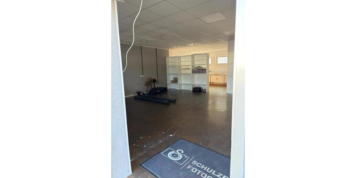 Gewerbeobjekt Lage - 576&euro; | Angebot:25382561