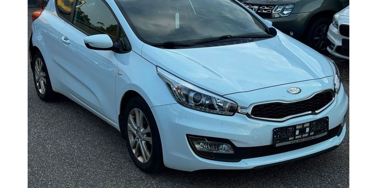 Kia ceed / Ceed 180.000 km 3.400 &euro; pforzheim 75181