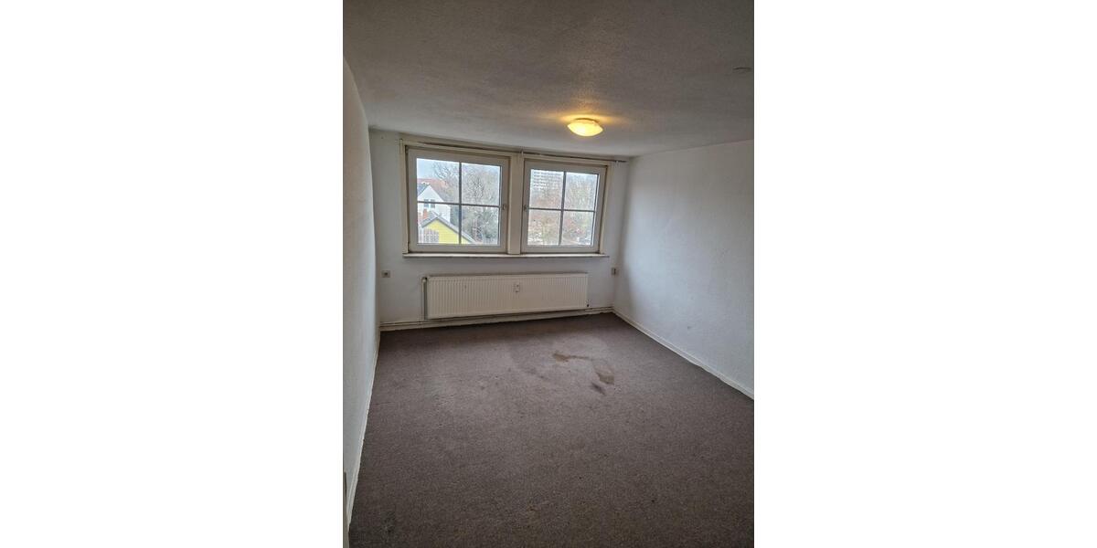 Dachgeschoßwohnung Braunschweig Westliches Ringgebiet - 2 Zimmer, 37 m&sup2;, 400&euro; | Angebot:25408687