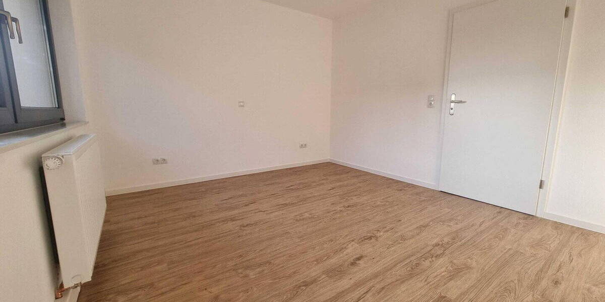Etagenwohnung Steinwenden - 3 Zimmer, 99 m&sup2;, 300.000&euro; | Angebot:26257610