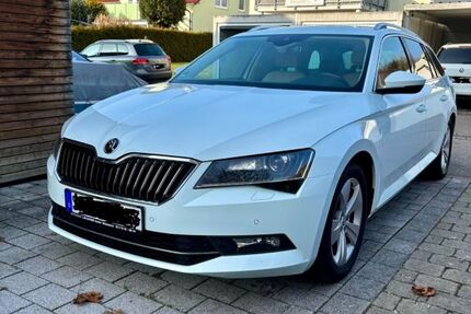 Skoda Superb 177.189 km 14.100 &euro; Michelfeld 74545