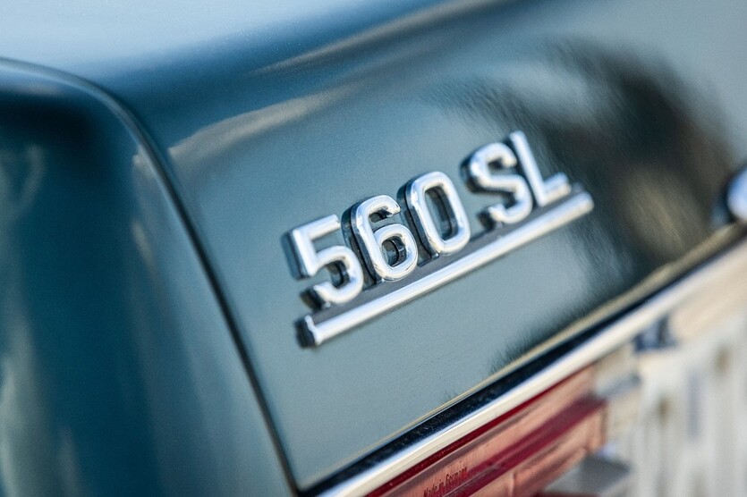 Mercedes-Benz SL 560 163.000 km 36.000 € Köln 50667