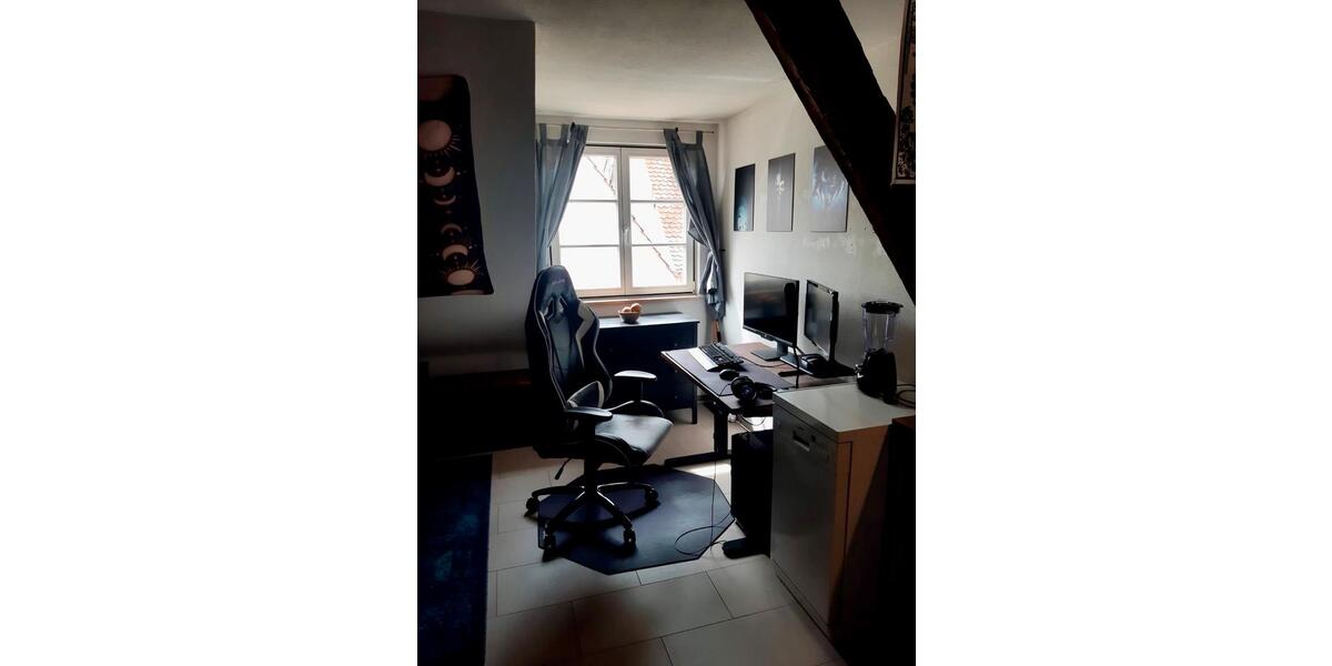 Dachgeschoßwohnung Memmingen - 1 Zimmer, 37 m&sup2;, 640&euro; | Angebot:26368935