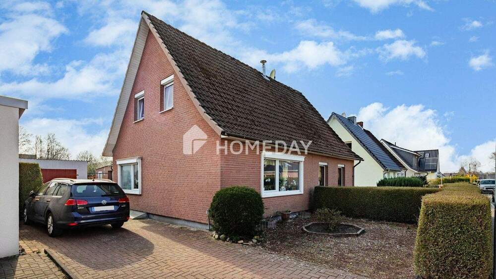 Doppelhaushälfte Bremerhaven Surheide - 3 Zimmer, 79 m&sup2;, 139.000&euro; | Angebot:25265134