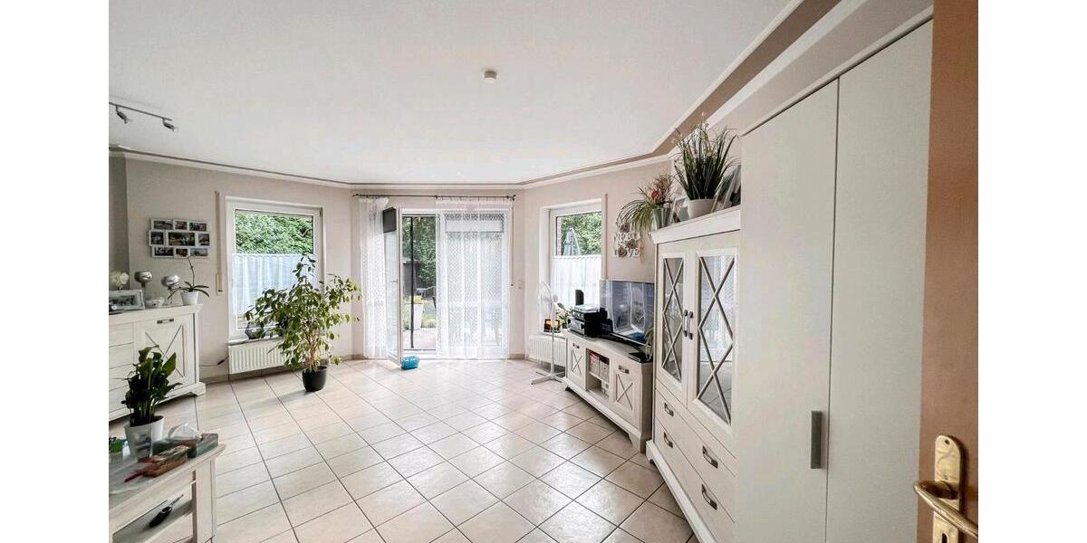 Erdgeschoßwohnung Papenburg - 3 Zimmer, 82 m&sup2;, 200.000&euro; | Angebot:26824200