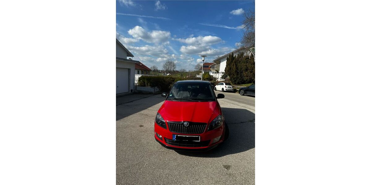 Skoda Fabia 81.284 km 7.700 &euro; Durach 87471