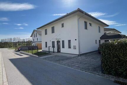 Wohnung Hengersberg - 6 Zimmer, 178 m&sup2;, 650.000&euro; | Angebot:26116154