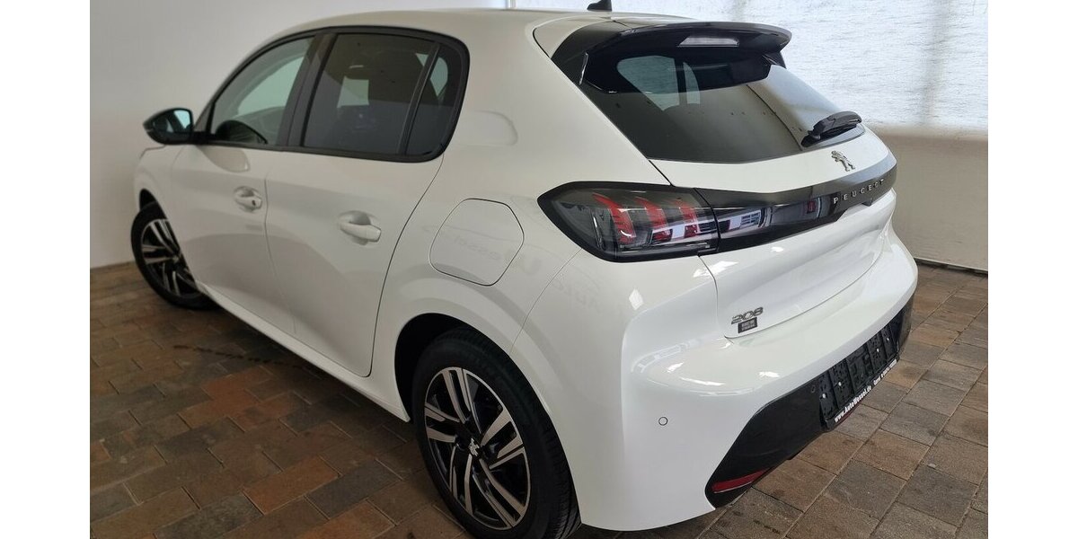 Peugeot 208 Allure LED ACC APP Klima Kamera Keyfree VIC 30.200 km 14.450 &euro; Garrel 49681